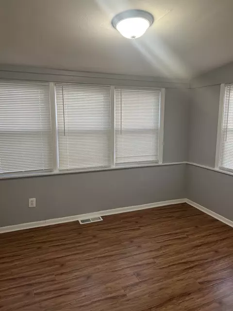 26 E 102nd St, Chicago, IL 60628 photo 7
