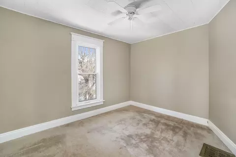 Other - 464 Ryerson Ave, Elgin, IL 60123 photo 6 of 8