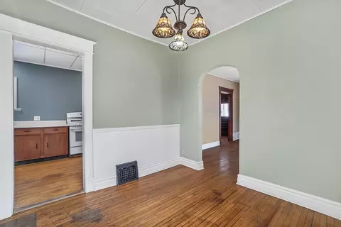 Other - 464 Ryerson Ave, Elgin, IL 60123 photo 3 of 8