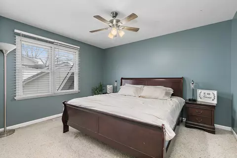 4713 Oregon Trl, Mchenry, IL 60050 photo 20