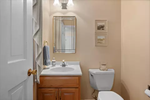 Bath - 1649 Apache Dr, Naperville, IL 60563 photo 1 of 3