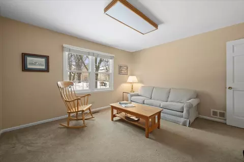 Living - 1649 Apache Dr, Naperville, IL 60563 photo 6 of 7