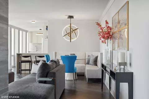 111 E Chestnut St #25C, Chicago, IL 60611 photo 18