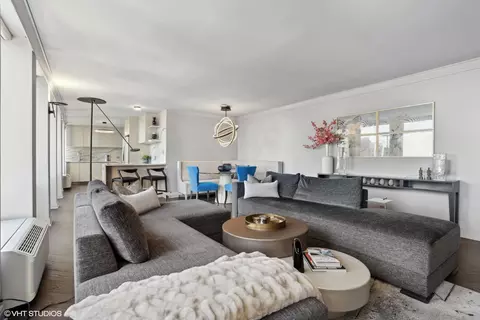 111 E Chestnut St #25C, Chicago, IL 60611 photo 11