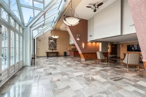 111 E Chestnut St #25C, Chicago, IL 60611 photo 36