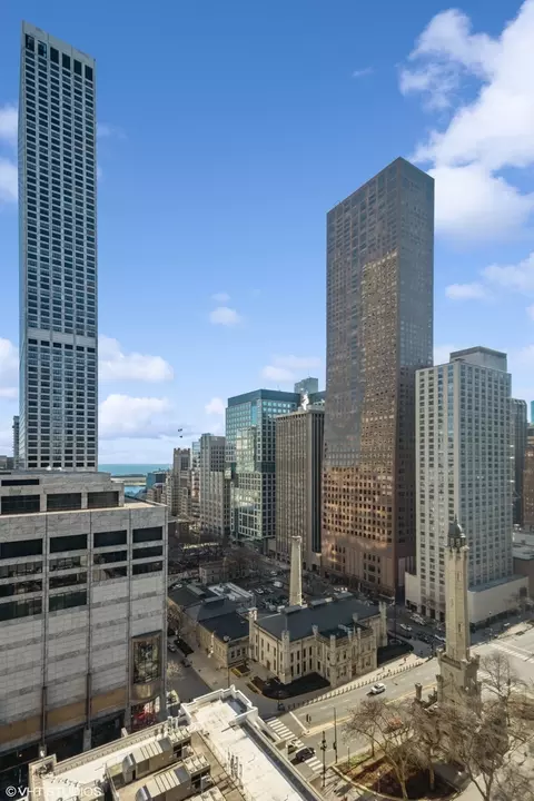 111 E Chestnut St #25C, Chicago, IL 60611 photo 30