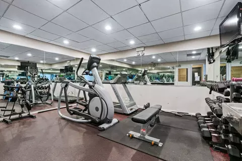 111 E Chestnut St #25C, Chicago, IL 60611 photo 34