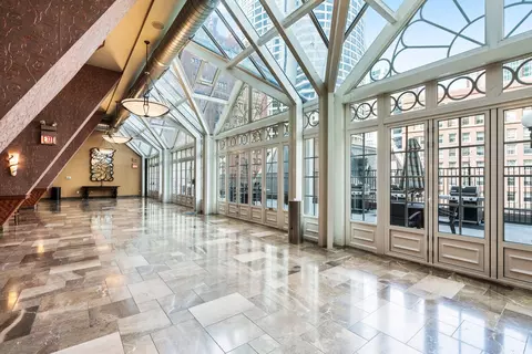 111 E Chestnut St #25C, Chicago, IL 60611 photo 37