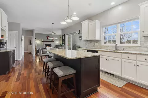 13602 Rockefeller Cir, Plainfield, IL 60544 photo 7