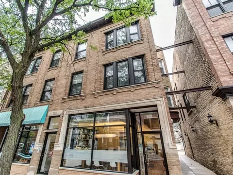 2918 N Lincoln Ave #2R, Chicago, IL 60657