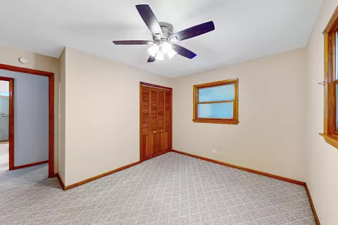 325 Emmerson Ave, Itasca, IL 60143 photo 8