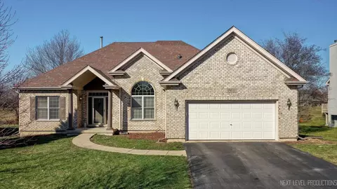 0 W N632 W Weaver Cir, Geneva, IL 60134
