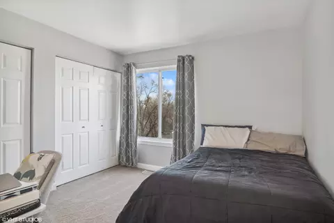 Bedroom - 1545 Spaulding Rd, Bartlett, IL 60103 photo 3 of 3