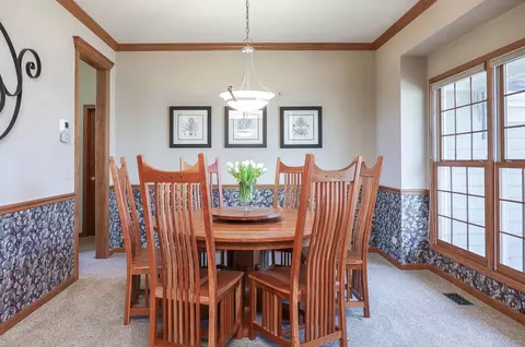 Dining - 1603 Stoddard Ave, Wheaton, IL 60187 photo 1 of 4