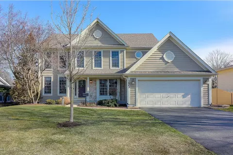 Exterior - 1603 Stoddard Ave, Wheaton, IL 60187 photo 2 of 12