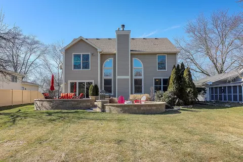 Exterior - 1603 Stoddard Ave, Wheaton, IL 60187 photo 6 of 12