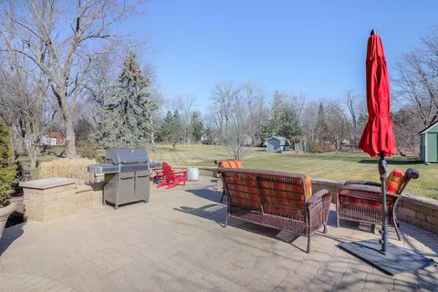 Exterior - 1603 Stoddard Ave, Wheaton, IL 60187 photo 9 of 12