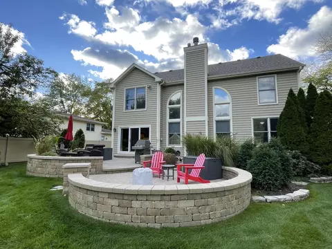 Exterior - 1603 Stoddard Ave, Wheaton, IL 60187 photo 5 of 12