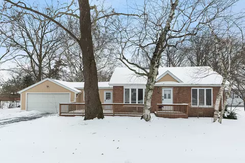 17830 66th Ct, Tinley Park, IL 60477