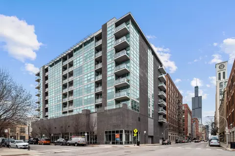 225 S Sangamon St #905, Chicago, IL 60607