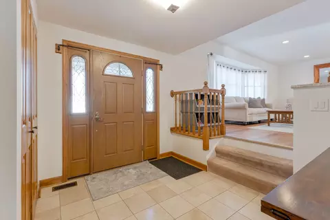 3970 Winston Dr, Hoffman Estates, IL 60192 photo 15