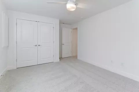 22 Stonehouse Ct, Bloomington, IL 61705 photo 28