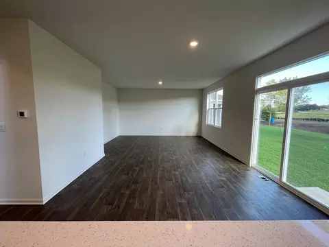 2024 Legacy Pointe Blvd, Plainfield, IL 60586 photo 7
