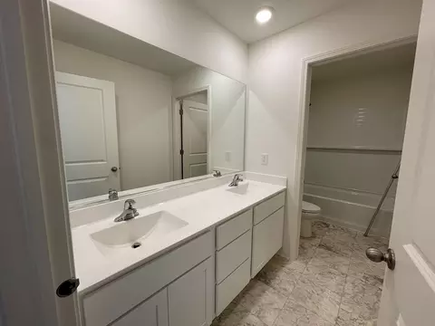 2024 Legacy Pointe Blvd, Plainfield, IL 60586 photo 11
