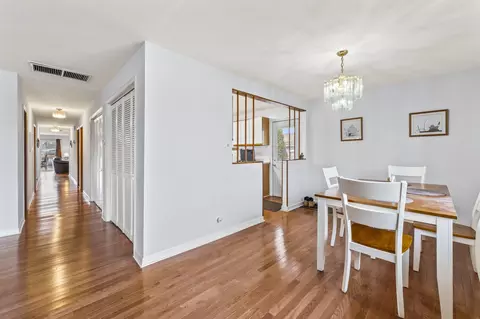 Dining - 378 S Wolf Rd, Wheeling, IL 60090 photo 1 of 5