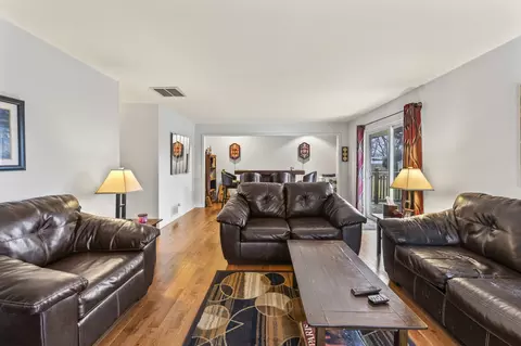 Living - 378 S Wolf Rd, Wheeling, IL 60090 photo 7 of 7
