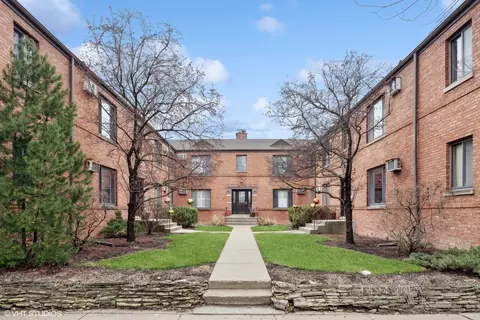1548 Ashland Ave #2, River Forest, IL 60305