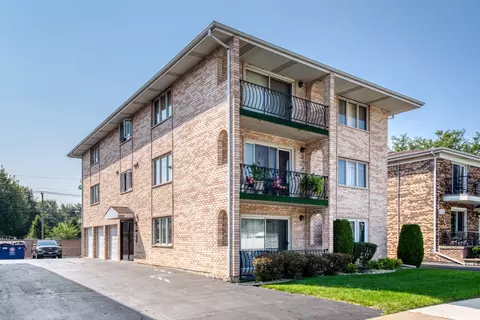 5363 Edison Ave #3S, Oak Lawn, IL 60453