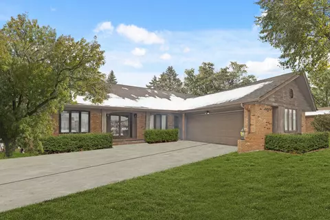 1908 E 166th Pl, South Holland, IL 60473