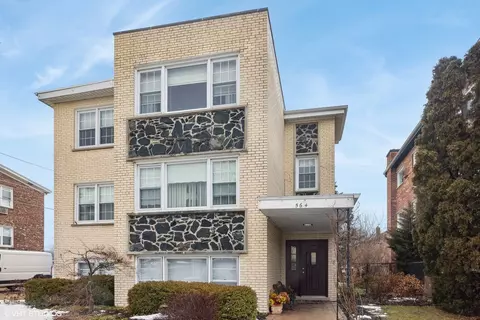 564 W Ida Ct, Mount Prospect, IL 60056