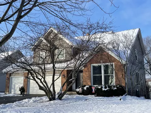 2773 Miller Rd, Geneva, IL 60134