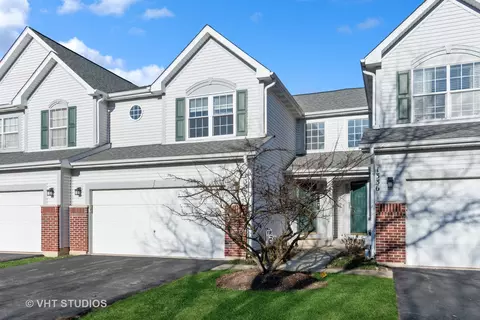 1338 Filly Ln, Bartlett, IL 60103
