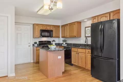 1338 Filly Ln, Bartlett, IL 60103 photo 7
