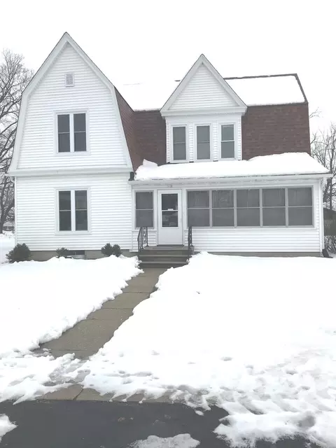 311 Stilson St, Earlville, IL 60518