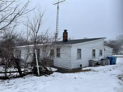 207 E Caroline St, Spring Valley, IL 61362 photo 15