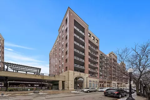 833 W 15th Pl #509, Chicago, IL 60608