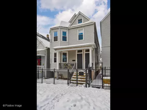 1736 N Albany Ave, Chicago, IL 60647