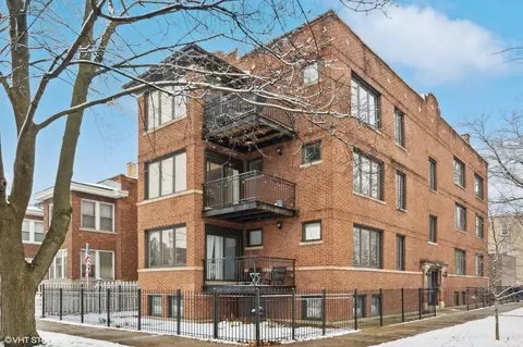 3435 W Sunnyside Ave #2E, Chicago, IL 60625
