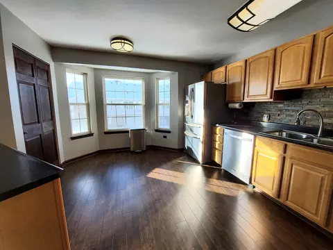 14009 Cambridge Cir, Plainfield, IL 60544 photo 5