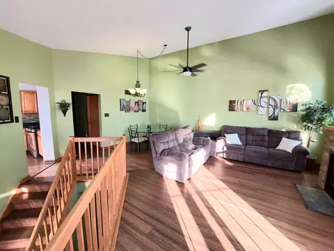 14009 Cambridge Cir, Plainfield, IL 60544 photo 3