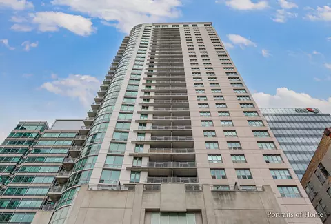 125 S Jefferson St #2903, Chicago, IL 60661