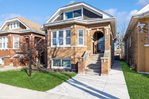 1535 Oak Park Ave, Berwyn, IL 60402