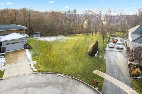 1167 Cody Ct, Yorkville, IL 60560