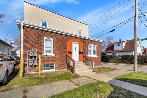 121 E Webster St, Joliet, IL 60432