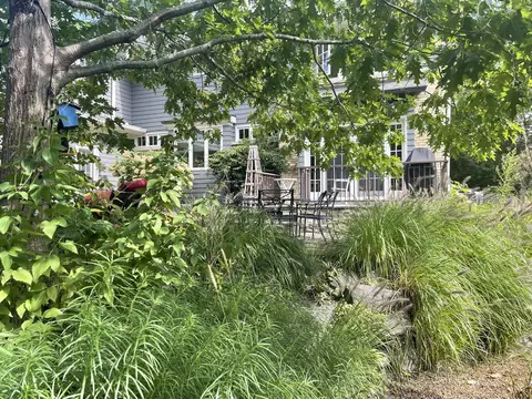 Exterior - 700 Indian Rd, Glenview, IL 60025 photo 13 of 17