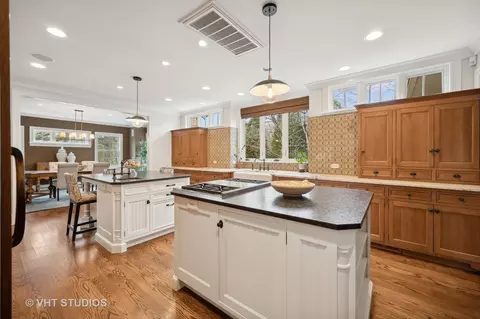 Kitchen - 700 Indian Rd, Glenview, IL 60025 photo 1 of 5